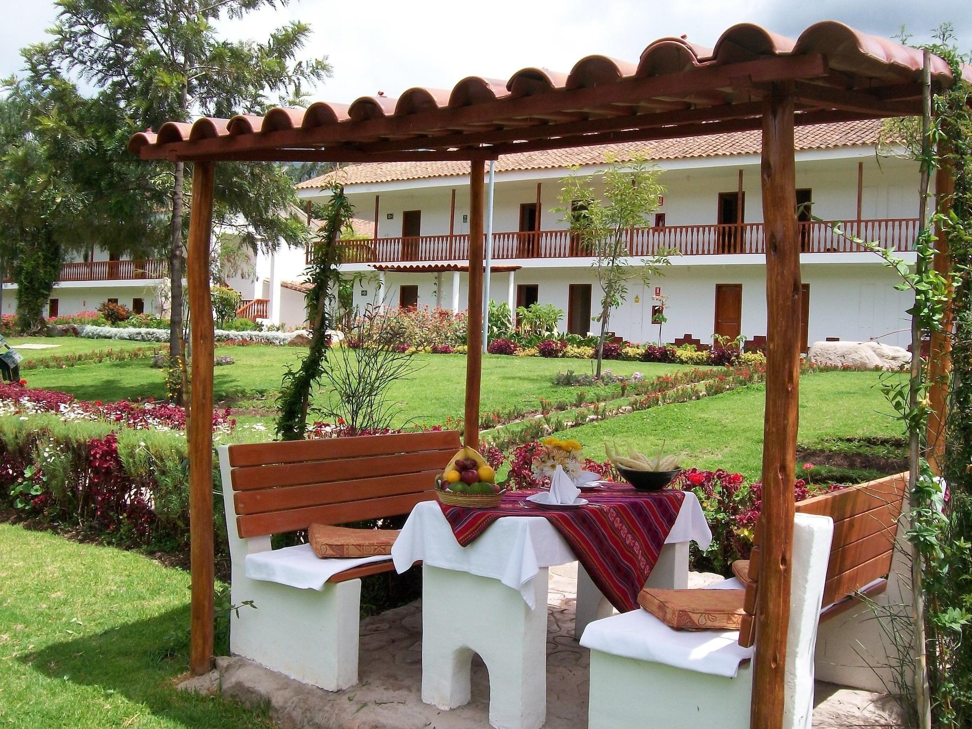 Hotel Agustos Urubamba Exteriör bild