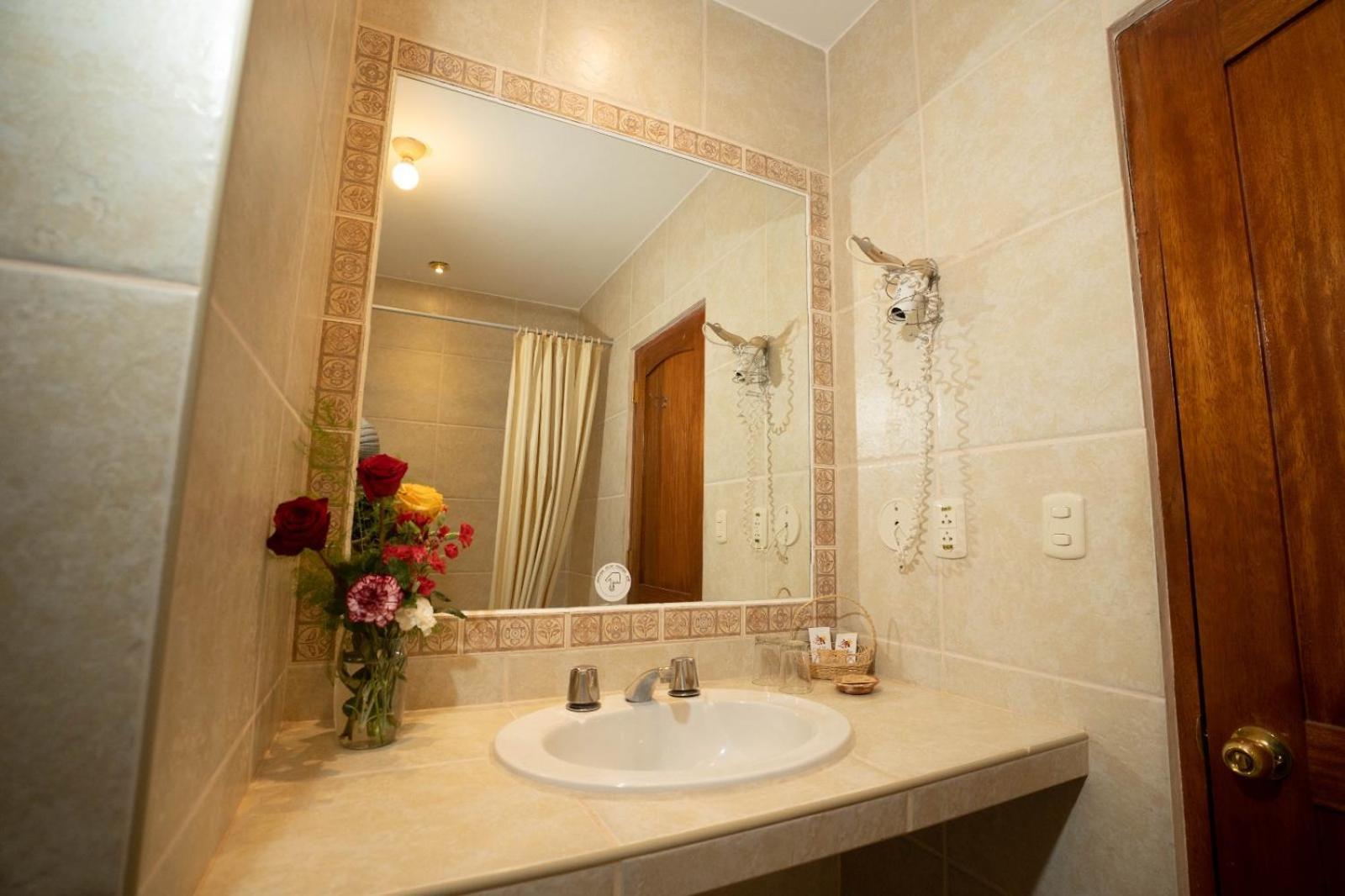 Hotel Agustos Urubamba Rum bild